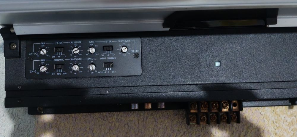 Amplificator Auto Alpine MRV-F450
