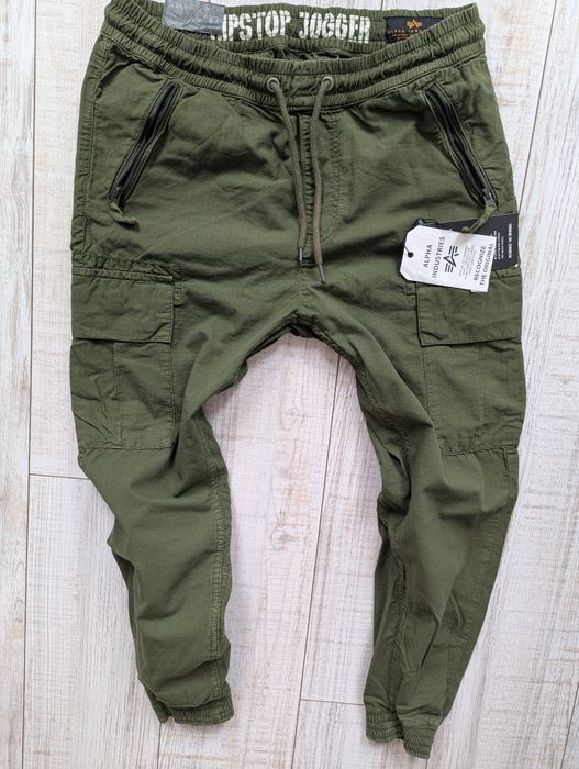 Alpha Industries - w33 /L/