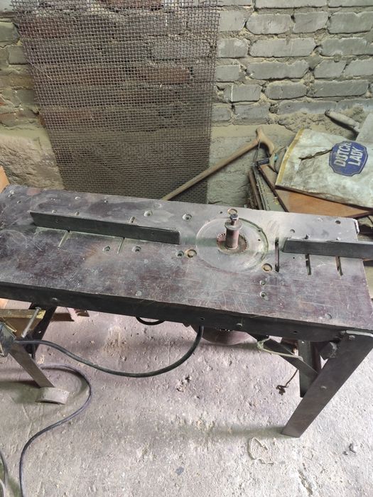 Фрезер стационарный однофазный двигатель 220v