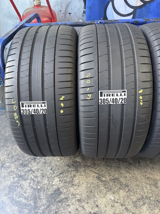305/40/20 - 275/45/20 Pirelli RSC
