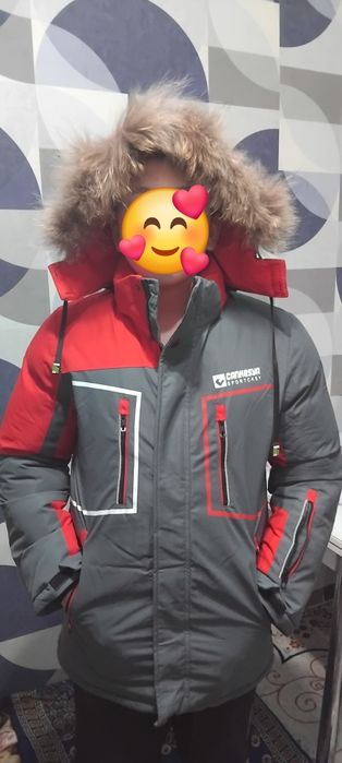 Зимняя тёплая куртка