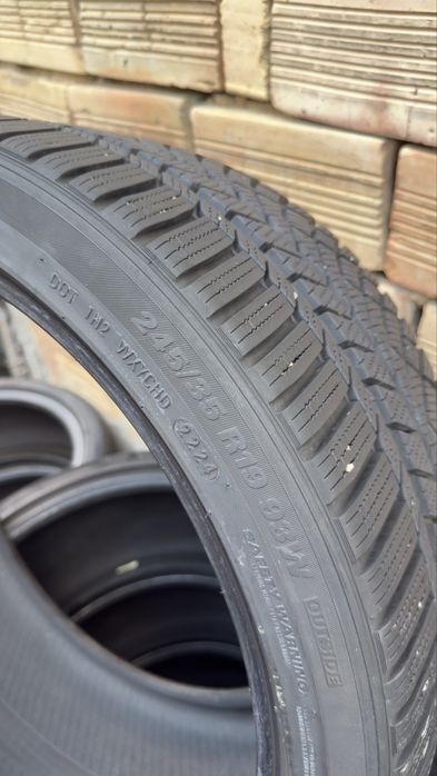 Зимни гуми 245/35 19” Kumho