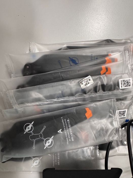 Продава дрон DJI Mavic 3 fly more combo