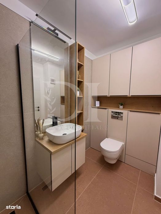 Apartament ultramodern / etaj intermediar / Zona Eroilor