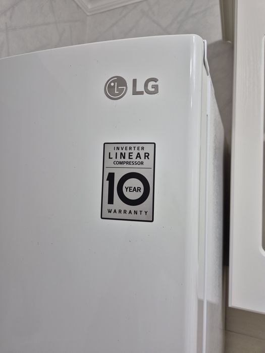 Продам холодильник LG