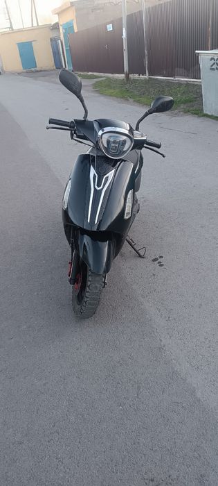 Продам скутер срочно