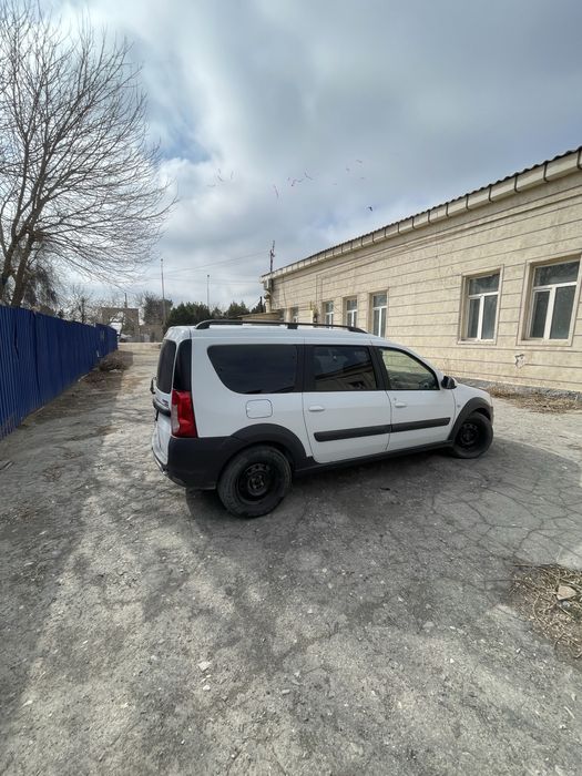 Largus 2019 Vesta motor 253000 probeg metan bor yumshoq balon