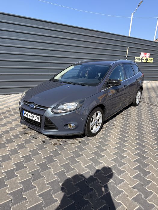 FORD Focus 2013 — imagine 2