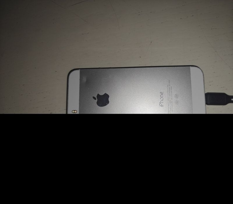 Iphone 5s 16 гб.
