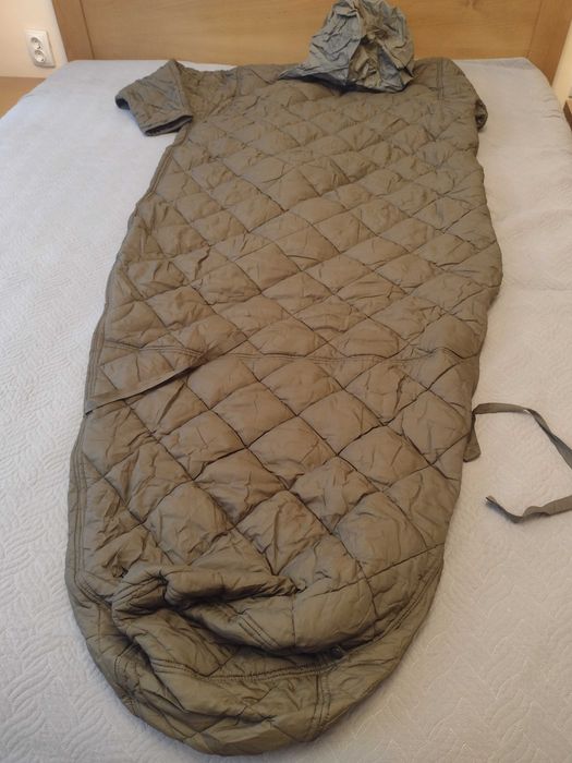 Военен спален чувал с ръкави