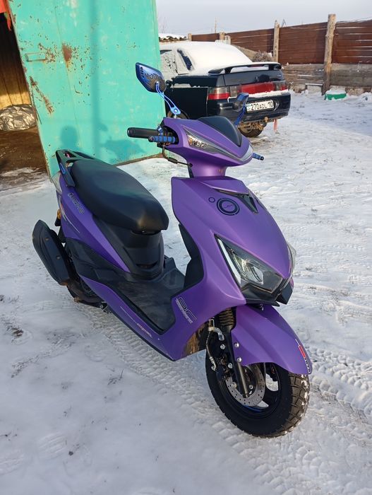 Продам скутер м8 про