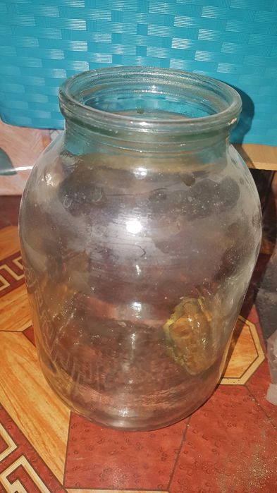 Банки стеклянные, баночки, бутылки