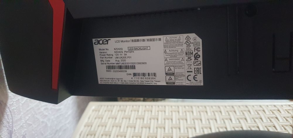 Продаю монитор acer