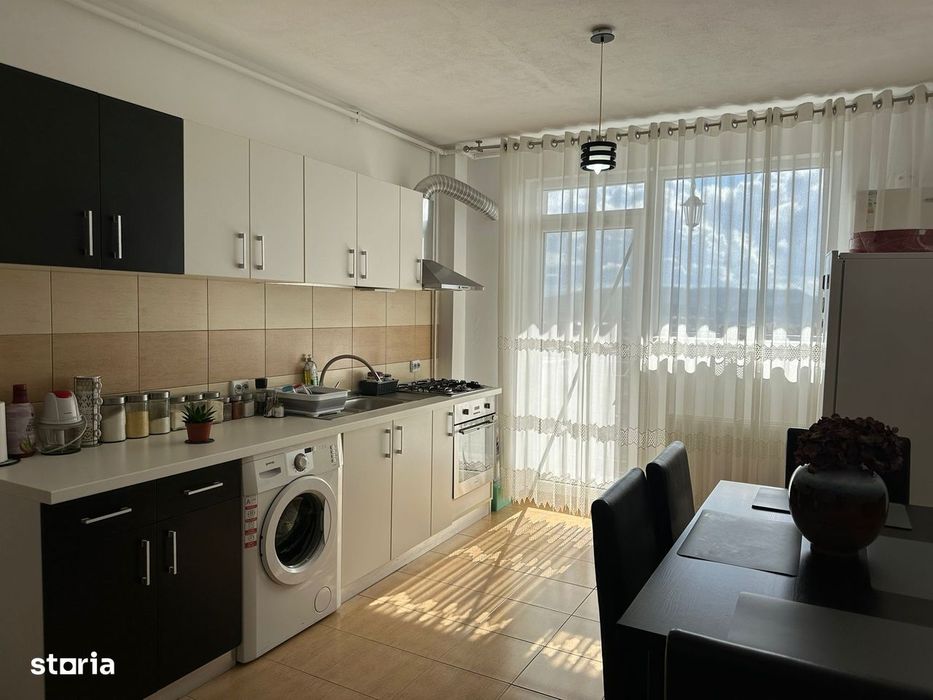 Apartament 2 camere, zona Subcetate, etaj 3 — fotografia 1