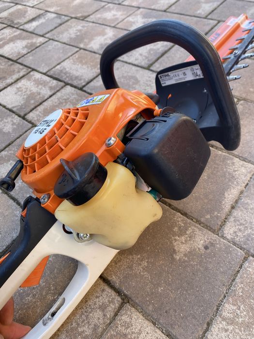 Foarfeca - motofoarfeca STIHL HS 45 gard viu -arbusti
