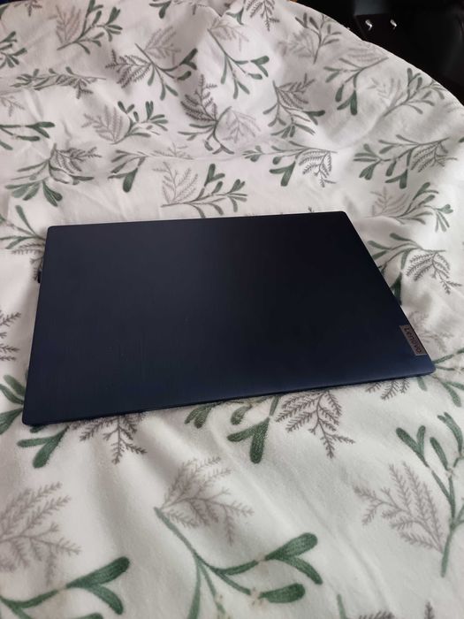 Laptop Lenovo IdeaPad 3 15.6” | i3 | 20GB RAM | SSD 256GB | Win 10