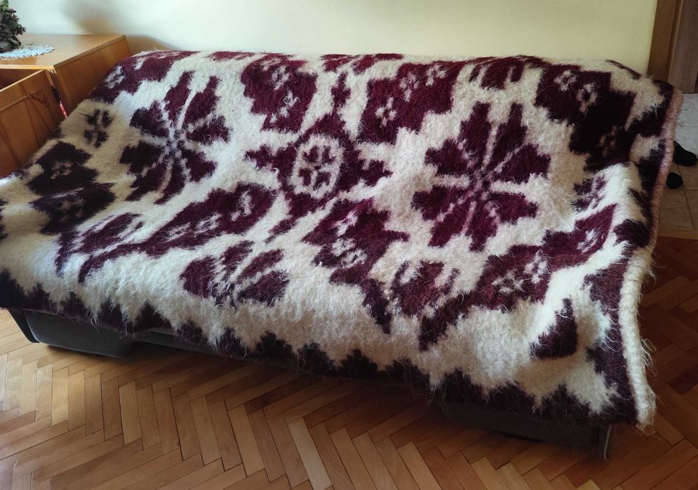 Cergă tradițională lână 240x160
