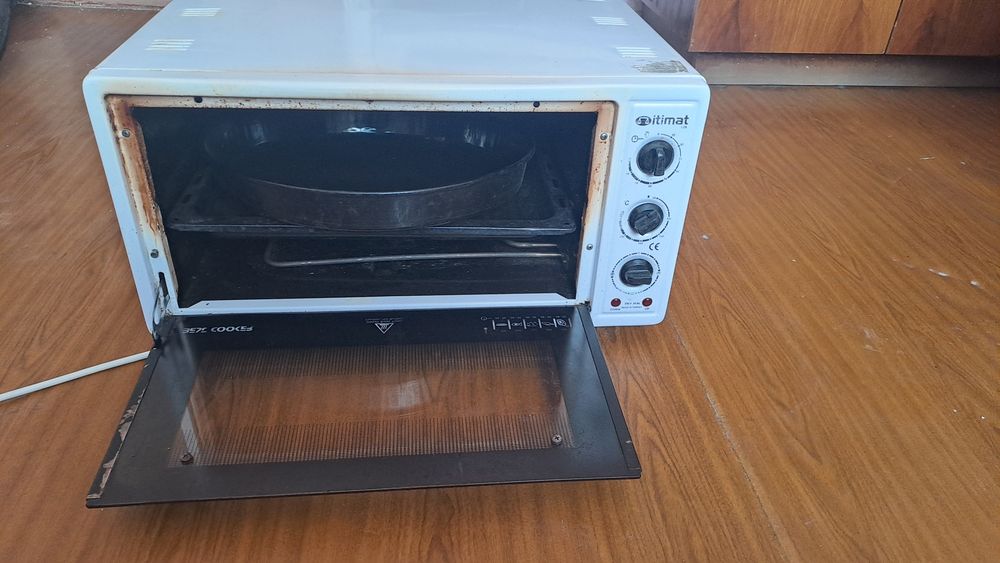 Продается печь духовка