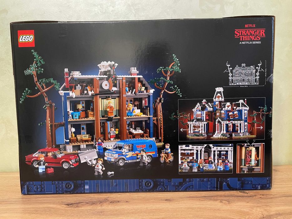 LEGO Stranger Things 11370 — Дом Крилов | Очень странные дела