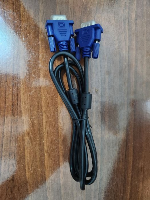 Продам новый кабель VGA