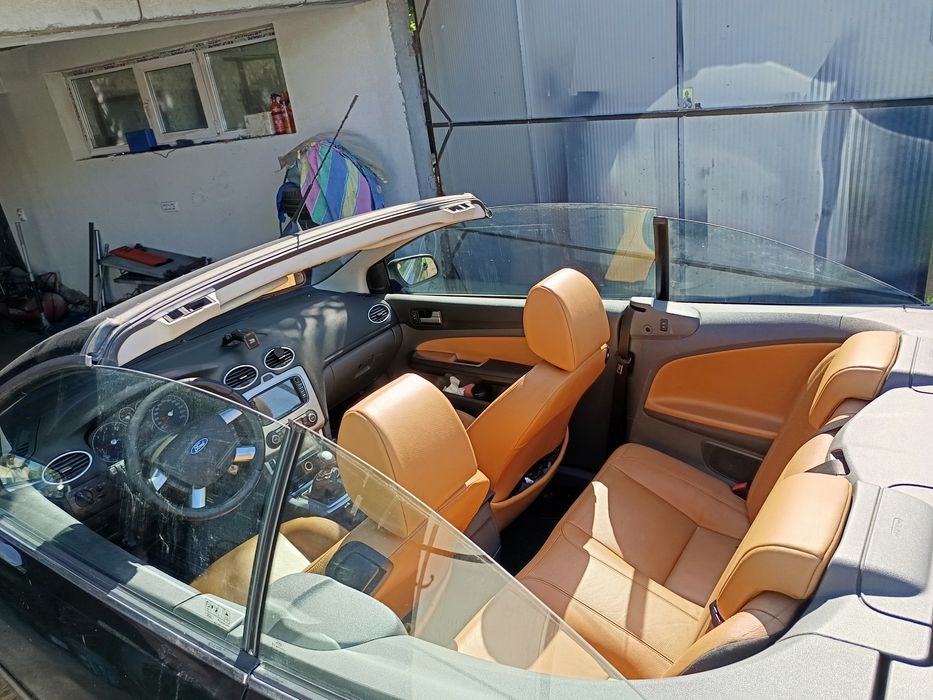 Vând Ford focus decapotabil pininfarina 2007