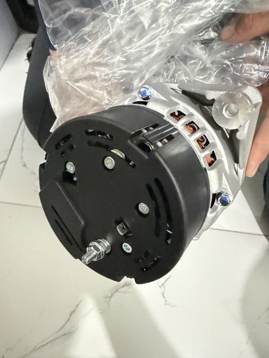 Генератор нива 2121