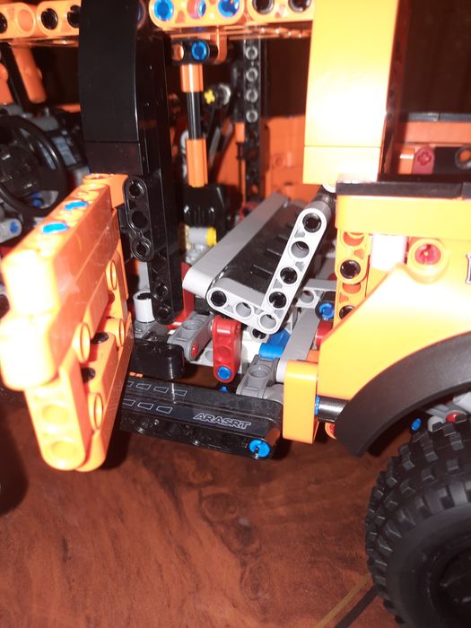 Форд раптор лего техника