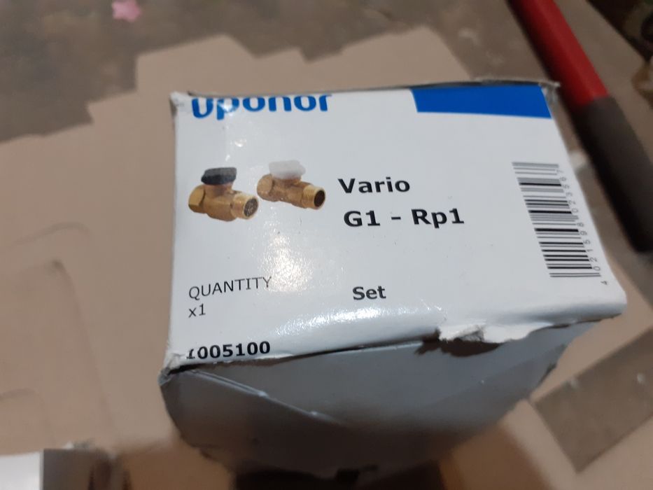 Uponor Set Robinet Distribuitor 1"FE-1" FI