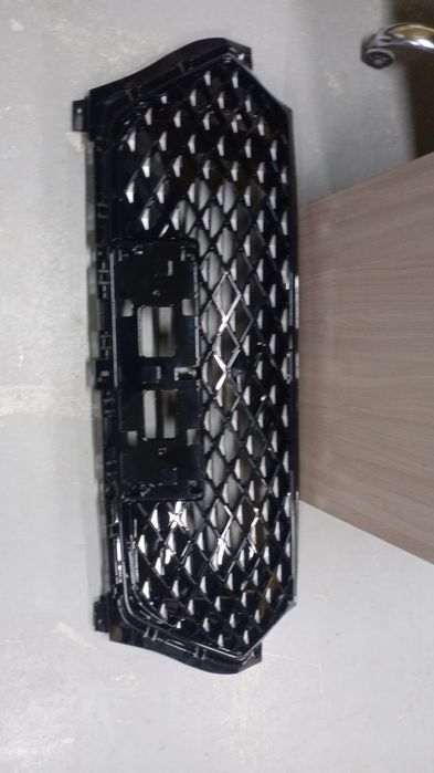 Решетка радиатора Омода S5