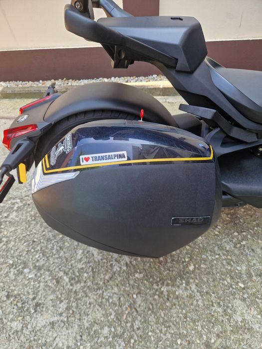 Vand Shad pentru cam-am ryker sau spyder