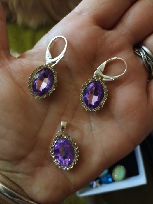 Set frumos dama pietre mov și strasuri