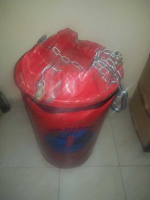 Боксова круша чувал