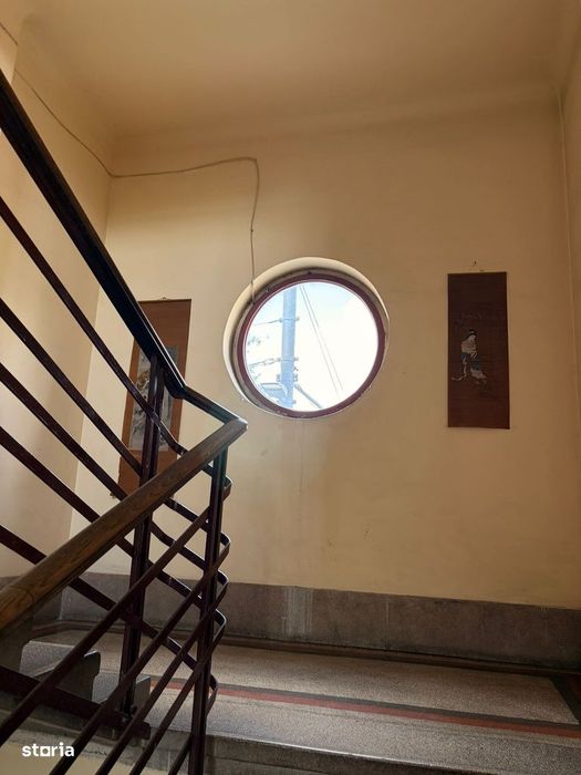 Apartament cu 3 camere la etajul 1, 73mp, langa Palatul Prefecturii