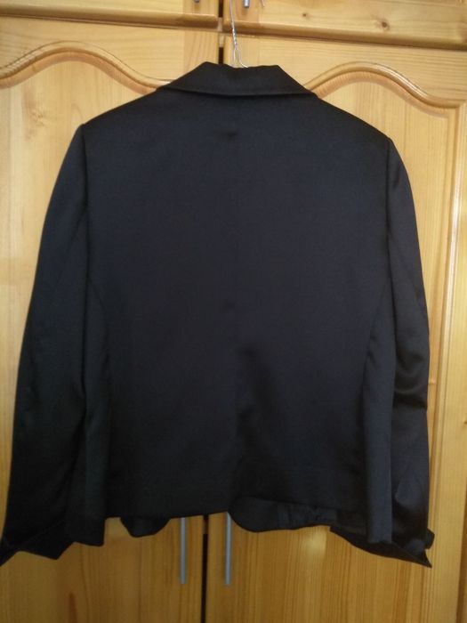 Елегантно дамско сако размер XL/XXL