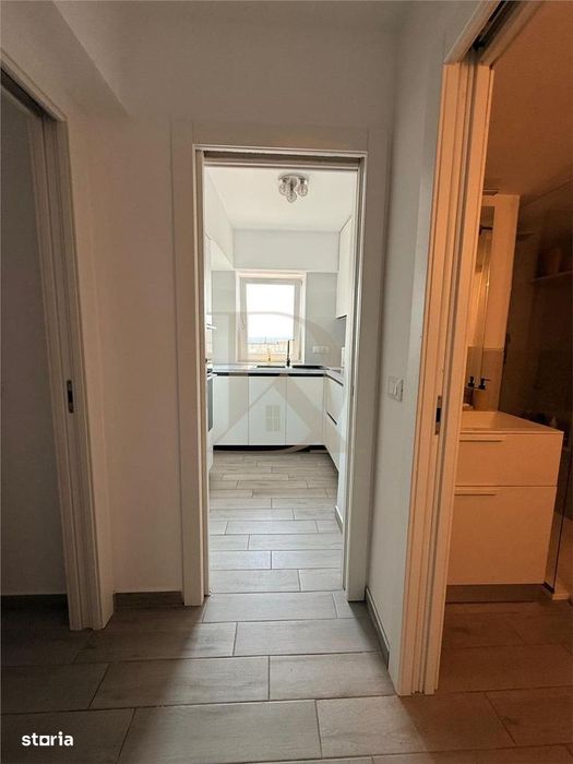 Centru Hala Centrala apartament 1 camera etaj intermediar la cheie