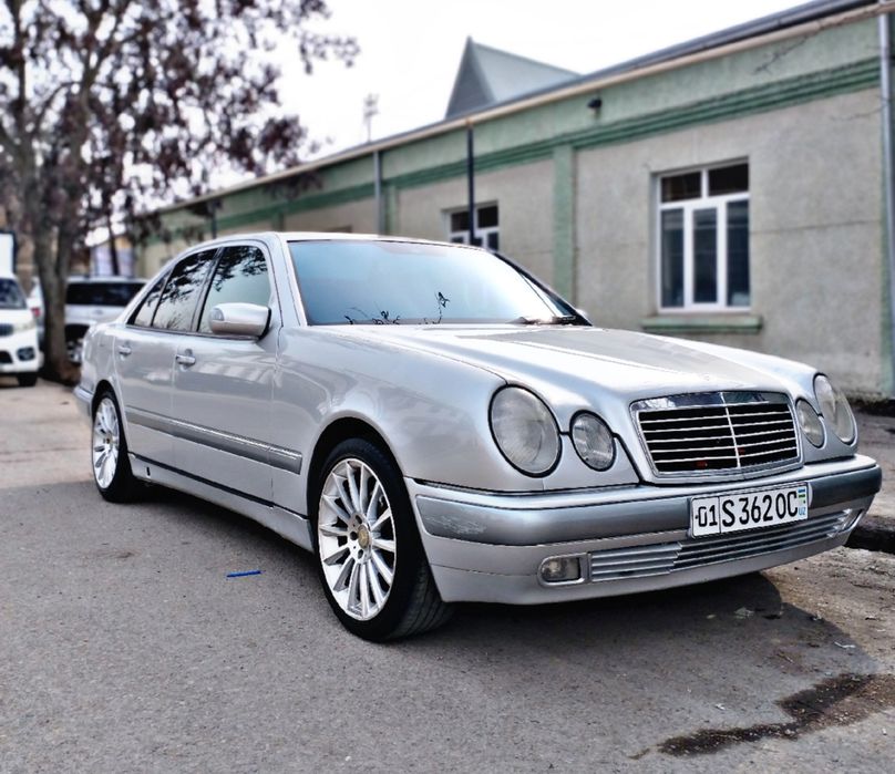 Mersades 210 xolati yaxshi 1998 yil moshina yumsho 18 diskada