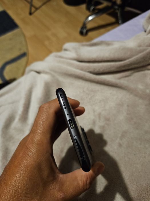 Vând schimb Redmi note 14 pro