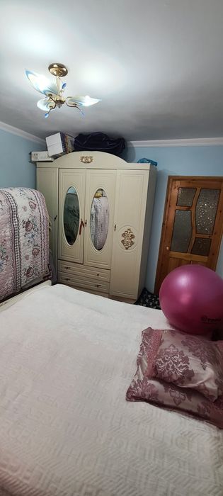 3 хонали квартира срочна сотилади. Октош Шахар