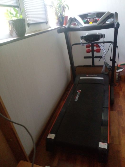 Беговая дорожка.Yugurish yo'lagi.GF-4050M