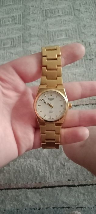 Часы Tissot PRX Quartz Gold