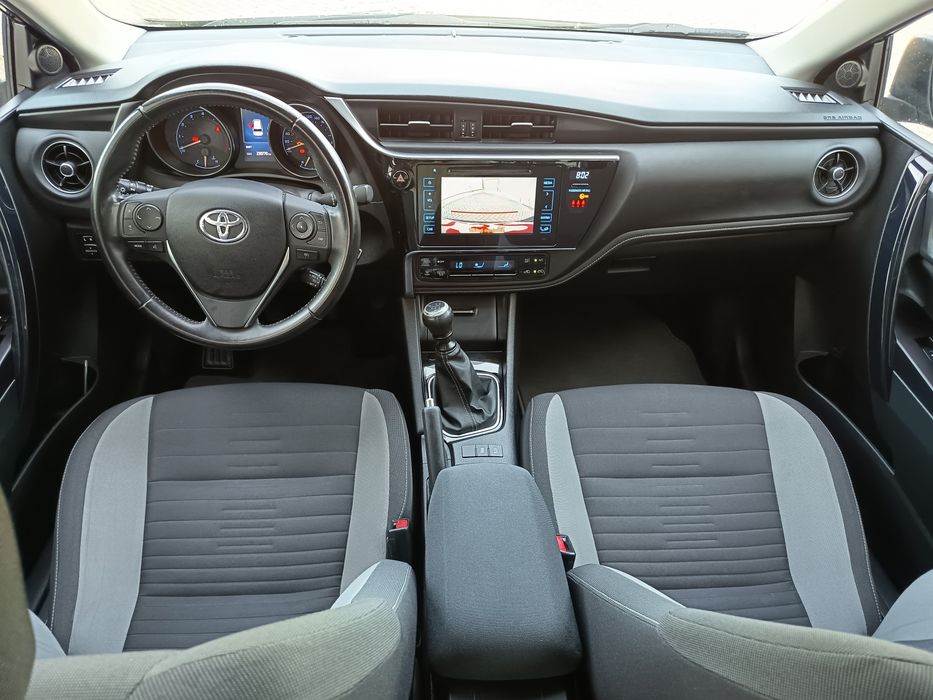 Toyota Auris Euro6 2016