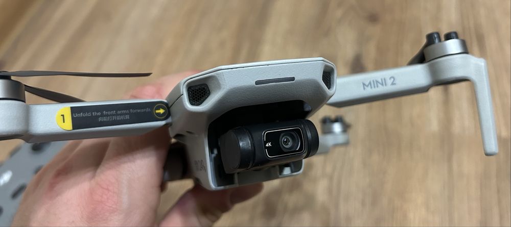 Дрон DJI Mini 2 с дистанционно