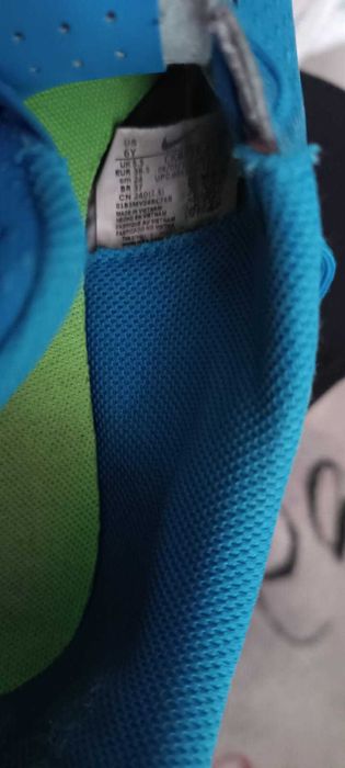 Ghete de fotbal Nike Phantom