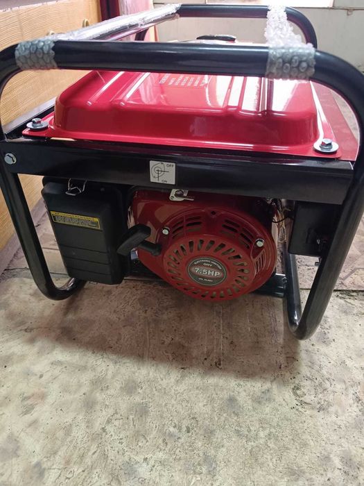 Генератор бензиновый.honda AV-6500.