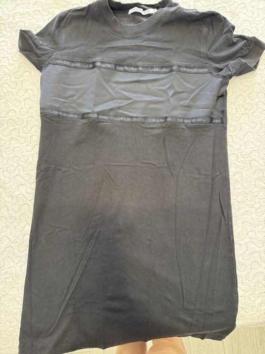 Calvin klein рокля
