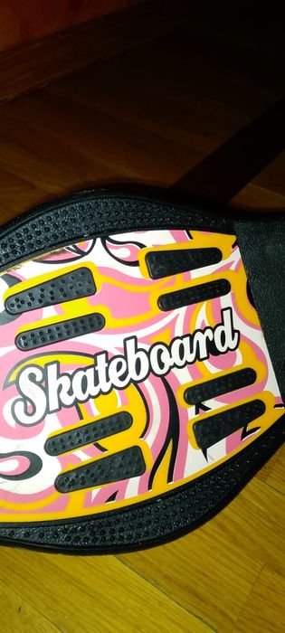 Скейтборд/роллерсерф новый.