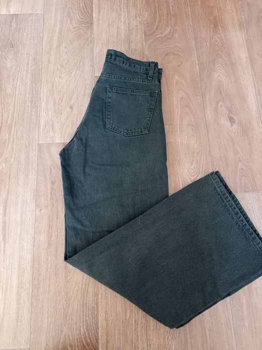 Джинсы рванки,серые