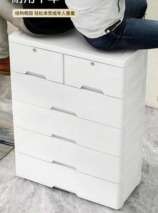 Комод пластиковый новый