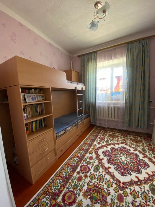 Продаётся просторный дом в Бурное