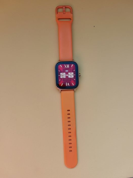 Amazfit GTS смарт часовник